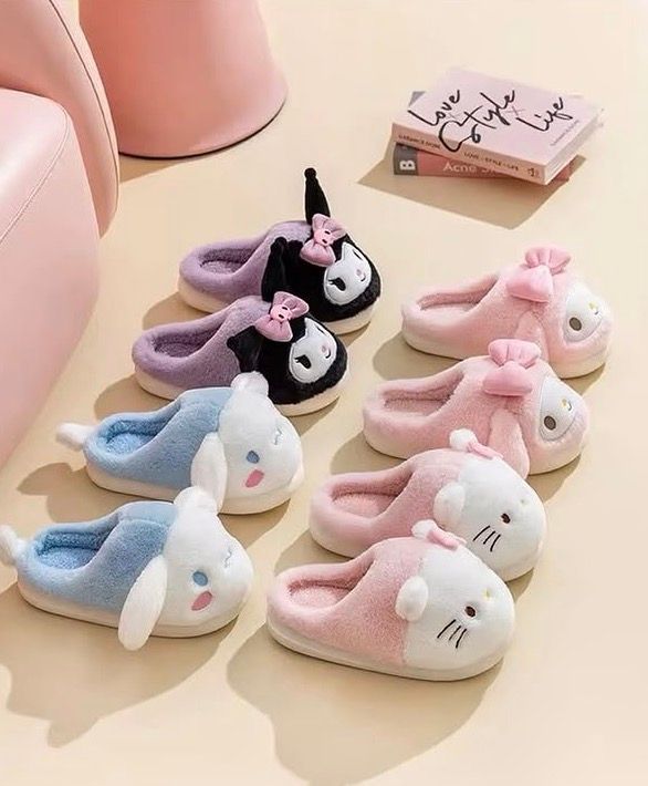 Character Fuzzy Warm Slippers